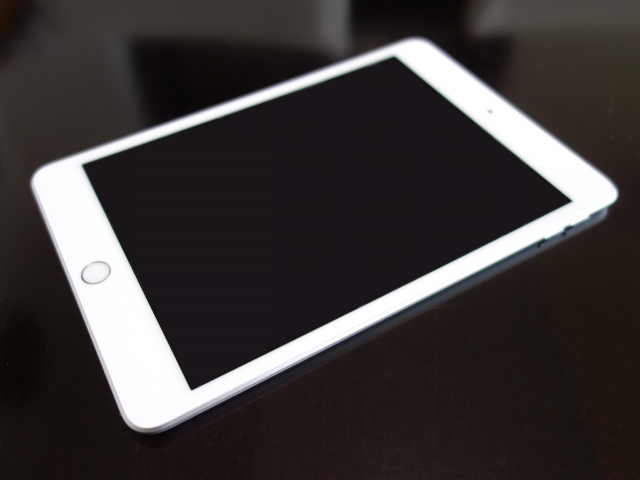 iPad(無印)とiPad Airはどちらが良い？